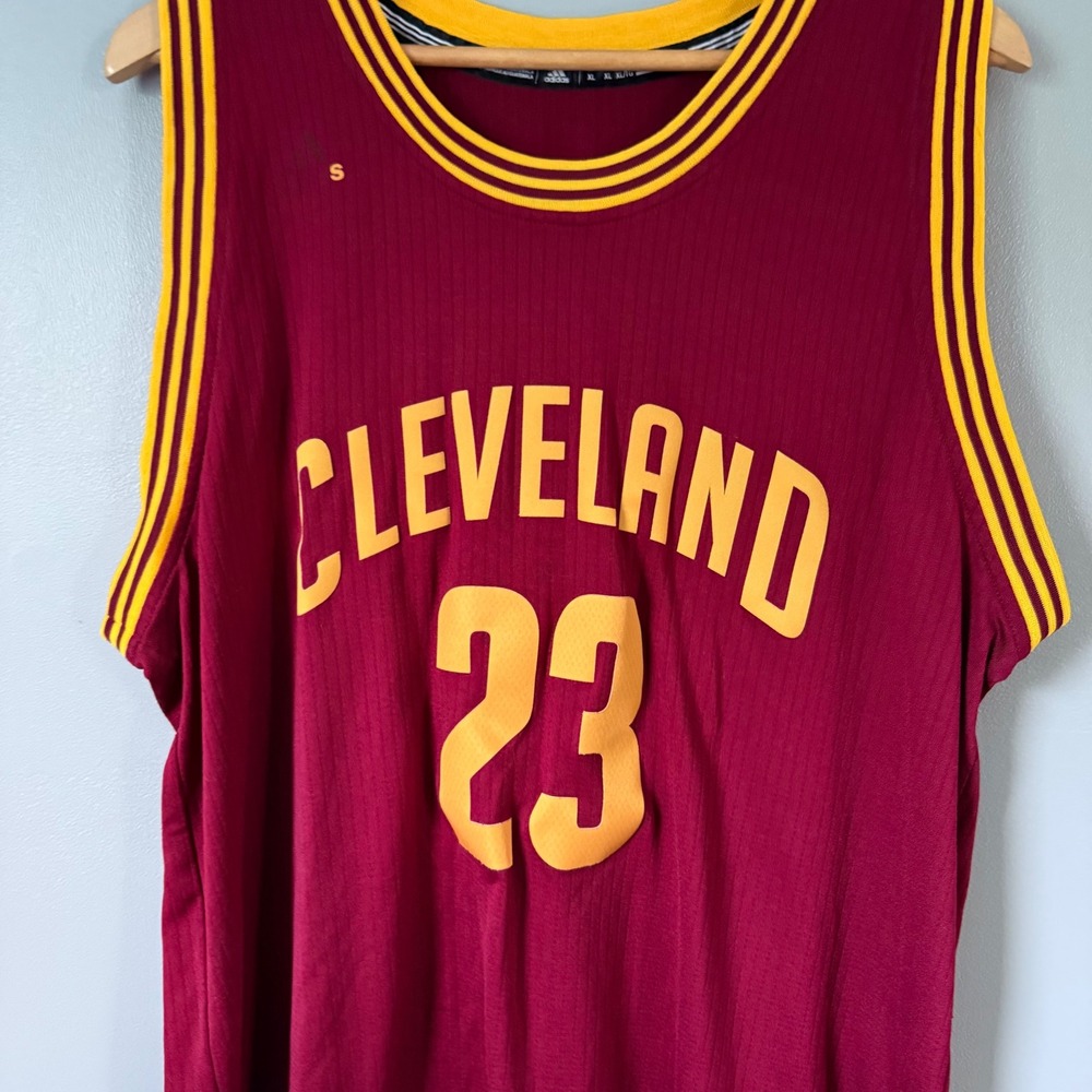 Y2K Adidas LeBron James Cleveland Cavaliers NBA Jersey XL - Picture 2 of 9